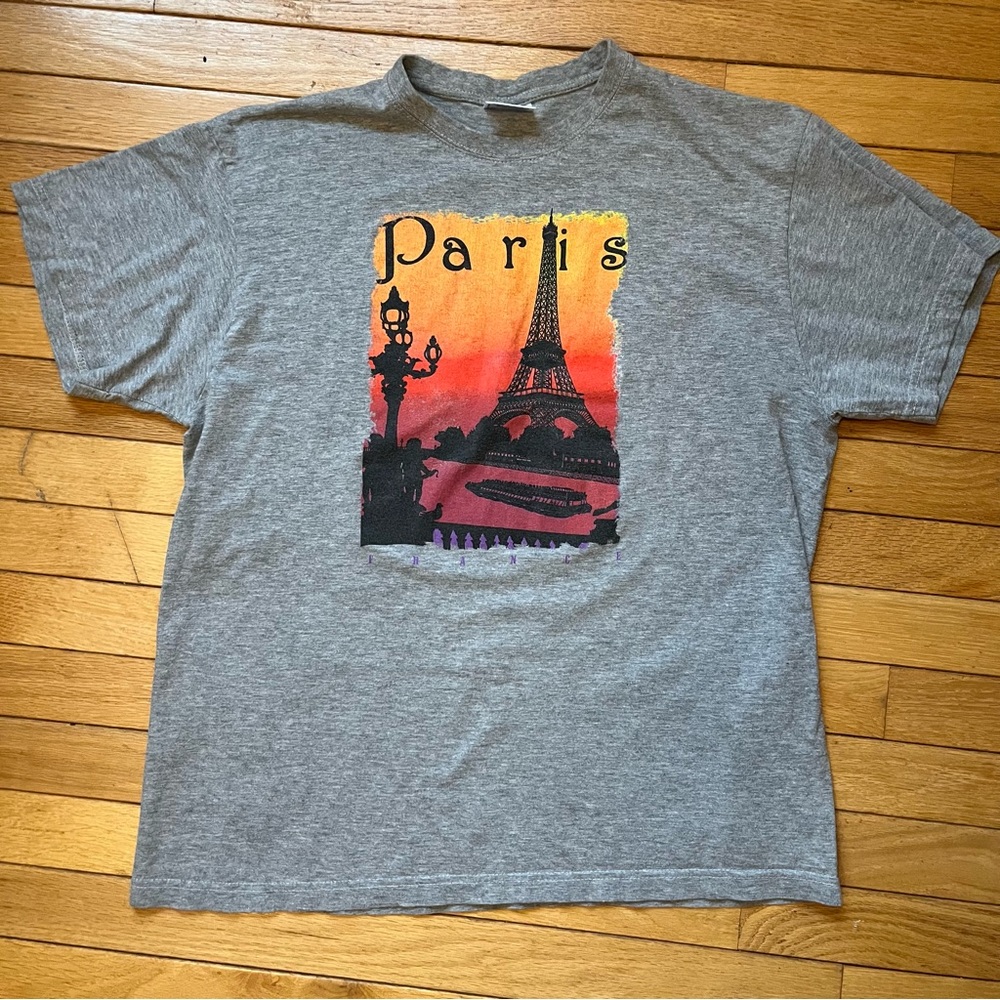 True Vintage Paris Graphic T Size L